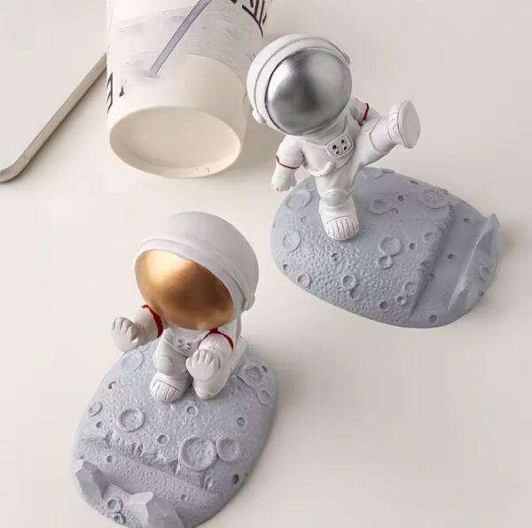 SOPORTE DE CELULAR MODELO ASTRONAUTA - Image 2